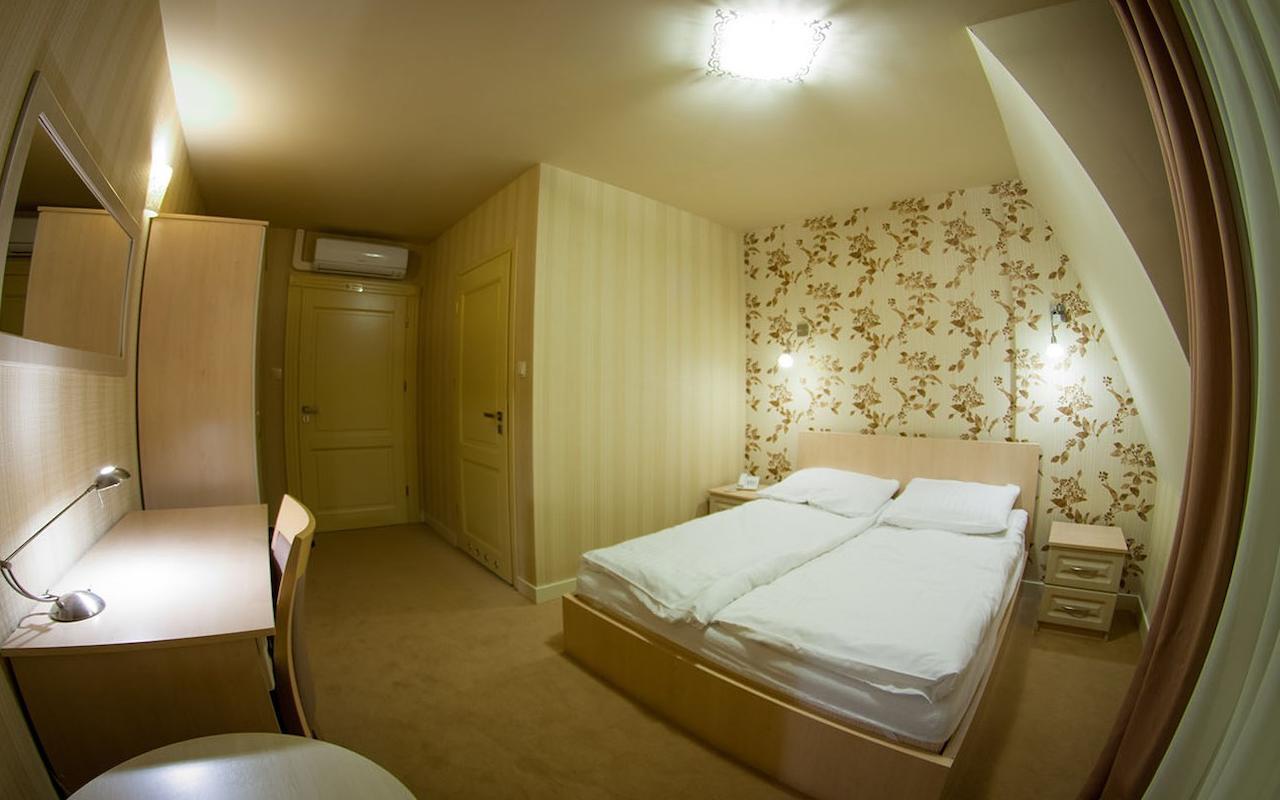 Hotel Regent Pawlow  Rum bild
